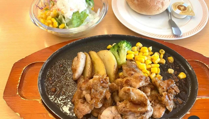 ジョイフル 小松店 -  ソールズベリーステーキ - 小松市