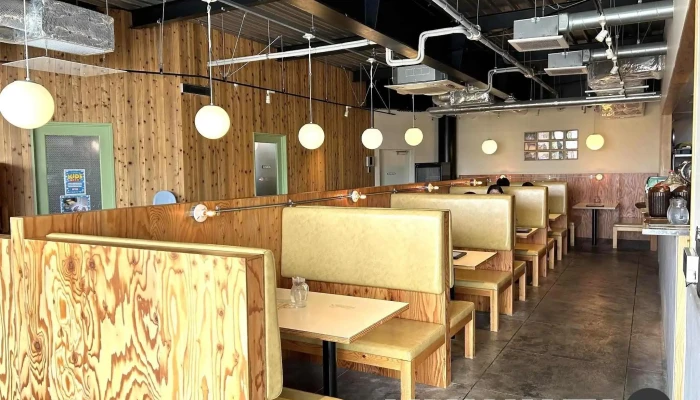 ジョリージェリーフィッシュ -  雰囲気 - 函館市