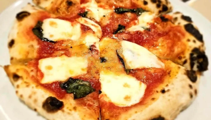 ステーキイタリアンレストラン ランデブー ピザ - 渋川市