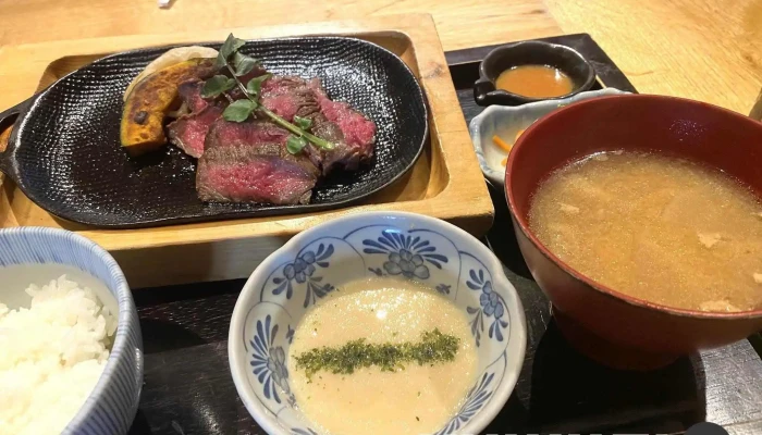 ダイナミックキッチンバー 響 品川店 最新 - 港区