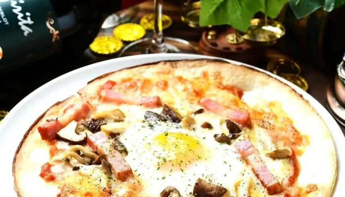 チーズとお肉のお店 Stvino サンビーノ 刈谷本店 ピザ - 刈谷市
