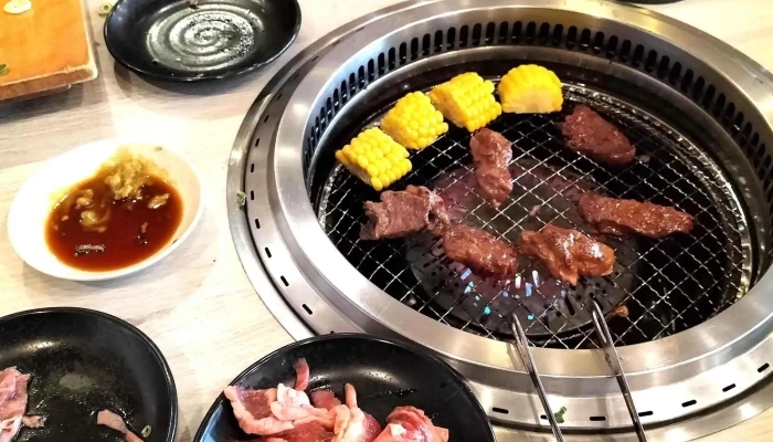 バイキング 左近 寝屋川店 -  電話 - 寝屋川市