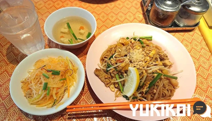 バンコク食堂ポーモンコンphomongkhon パッタイ - 品川区