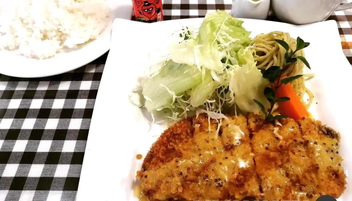ビーローズ 料理飲み物 - さいたま市