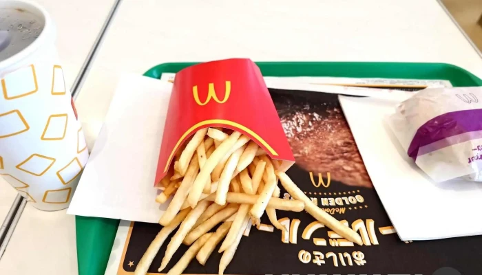 マクドナルド イオン名寄店 -  最新 - 名寄市