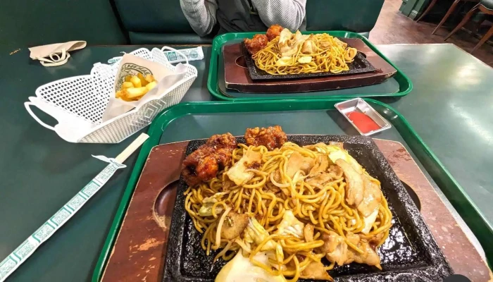 ラッキーピエロ マリーナ末広店 -  焼きそば - 函館市