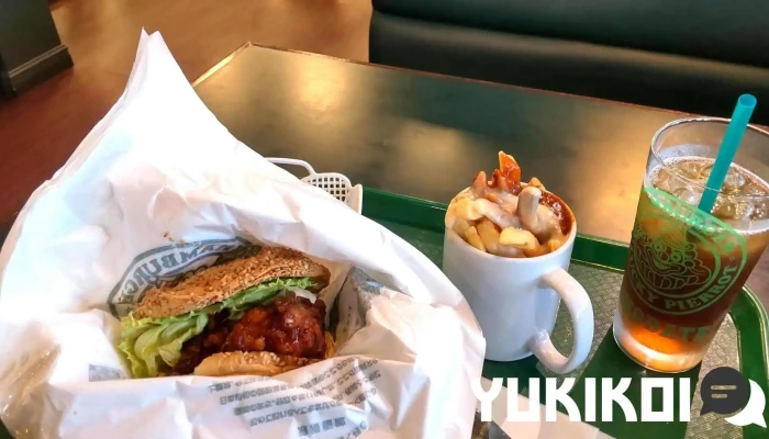 ラッキーピエロ 港北大前店 -  料理飲み物 - 函館市