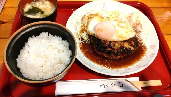 レストハウス理尾 -  ソールズベリーステーキ - 小平町