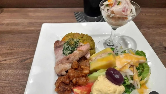 レストラン リーコタクナrestaurante Rico Tacna 料理飲み物 - 宇佐市