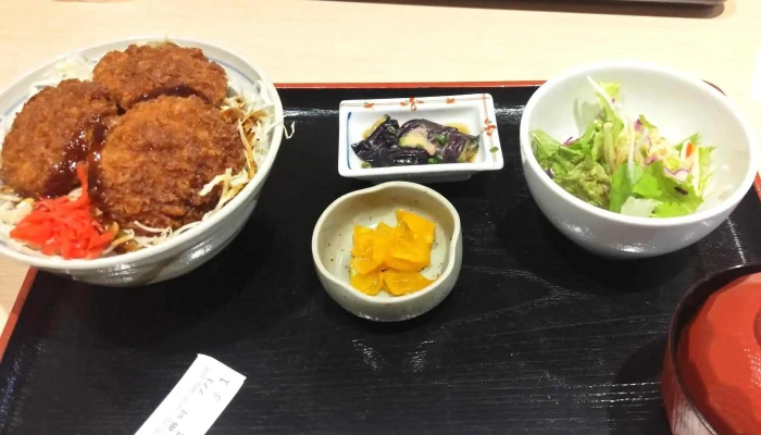 レストラン 中山盆地朝日食堂 -  どこ - 高山村