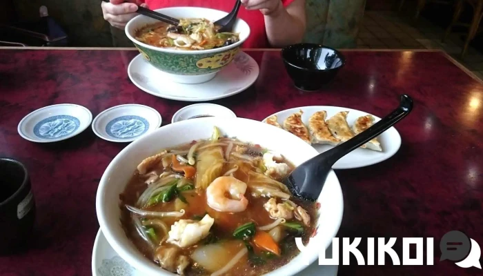 ロケ弁当中国食堂シャオ スープ - 野田市