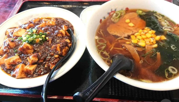 ロケ弁当中国食堂シャオ ラーメン - 野田市