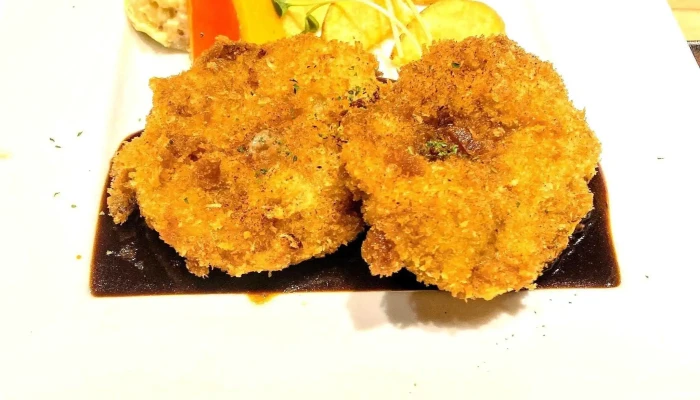ワインと炭の音 食堂ますだ -  ウェブサイト - 草津市
