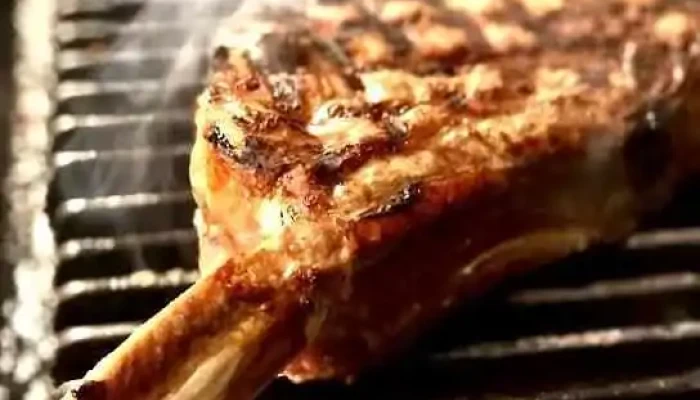 ヴェールバーアンドグリル ステーキ - 倶知安町