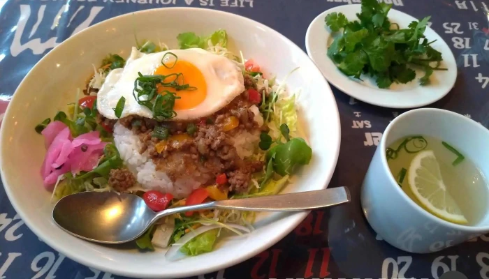 万歳食堂 -  スープ - 橿原市