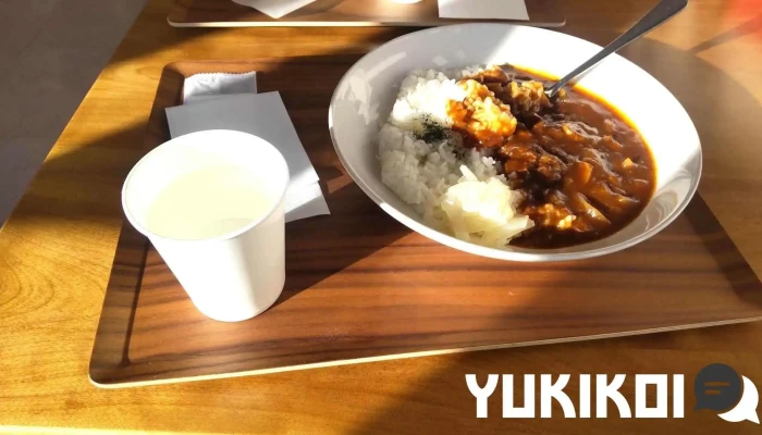 三笠高校生レストラン Mikasa Cooking Essorエソール ハヤシライス - 三笠市