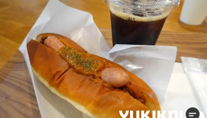 三笠高校生レストラン Mikasa Cooking Essorエソール ホットドッグ - 三笠市