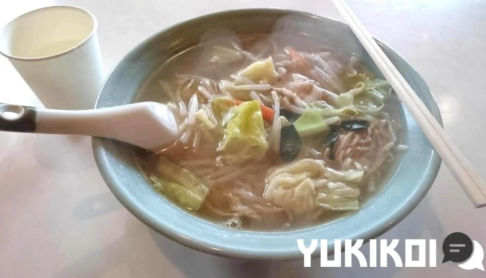 中国料理和洋食餃子舗 北京飯店 ラーメン - 新庄市
