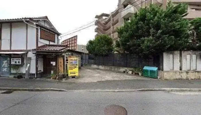 丸美 - 寝屋川市