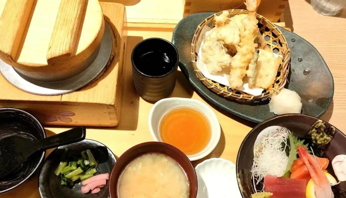五穀 イオンモール草津店 滋賀の釜炊きご飯 -  料金 - 草津市