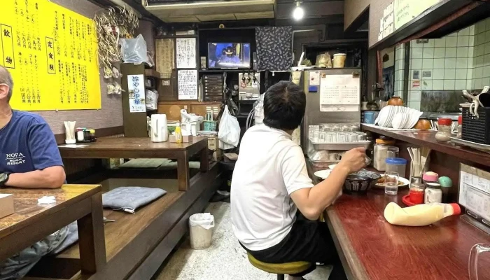 元祖スタミナラーメン ニュー楼蘭 -  雰囲気 - 寝屋川市