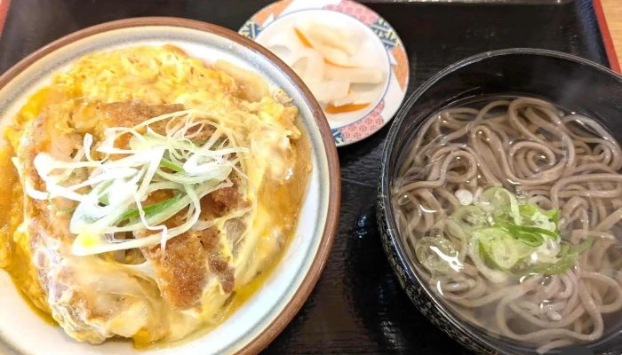 八幡のすしべん 石野店 -  蕎麦 - 羽咋市