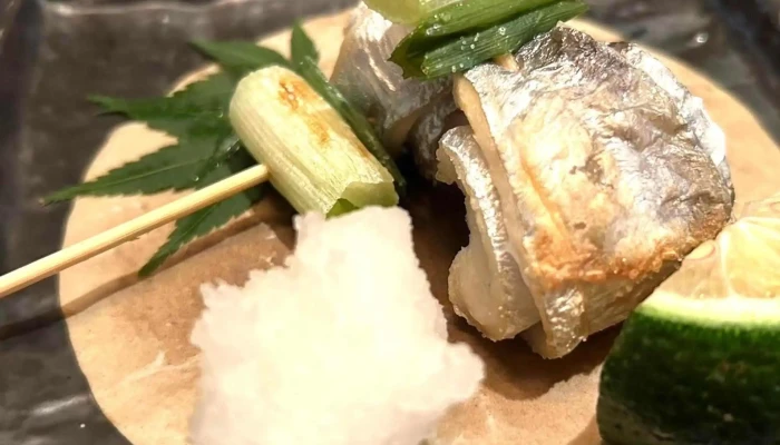 八百甚 炉端焼き -  住所 - 人吉市