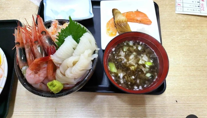 函館朝市すずや食堂 -  シーフード - 函館市