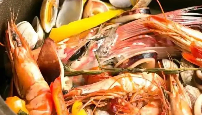 刺身と魚飯 Funeya -  シーフード - 草津市