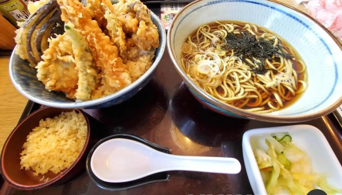 北海道生まれ和食処とんでん 北本店 -  蕎麦 - 北本市