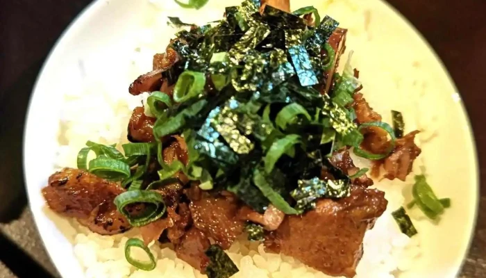 博多らーめん しん -  丼物 - 半田市