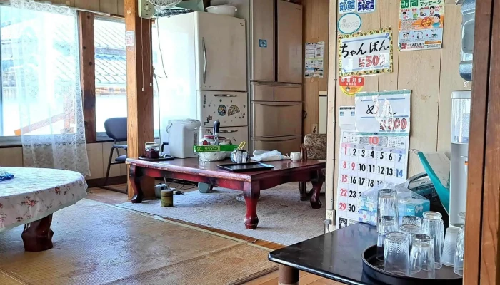 友部食堂 -  近く - 串間市