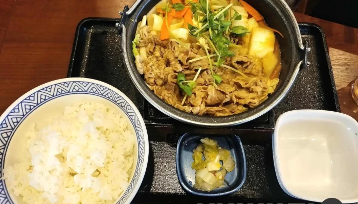 吉野家 寝屋川仁和寺店 -  すき焼き - 寝屋川市