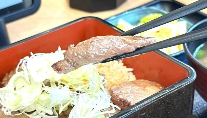 吉野家 浦和仲町店 -  豚カツ - さいたま市