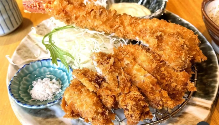 名代とんかつ かつくら 京都ポルタ店 -  エビフライ - 京都市