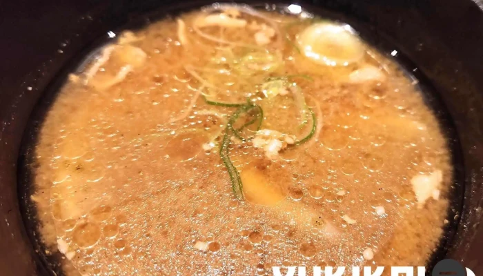 名代とんかつ かつくら 京都ポルタ店 -  味噌汁 - 京都市
