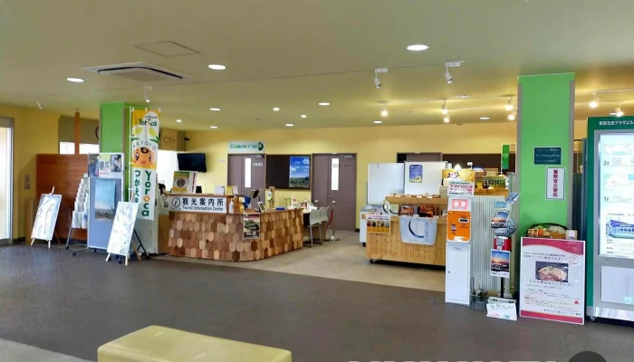 名寄駅前よろーな -  屋内 - 名寄市