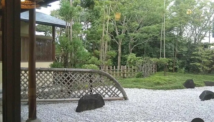 名物みむろ最中 白玉屋榮壽 本店 -  動画 - 桜井市