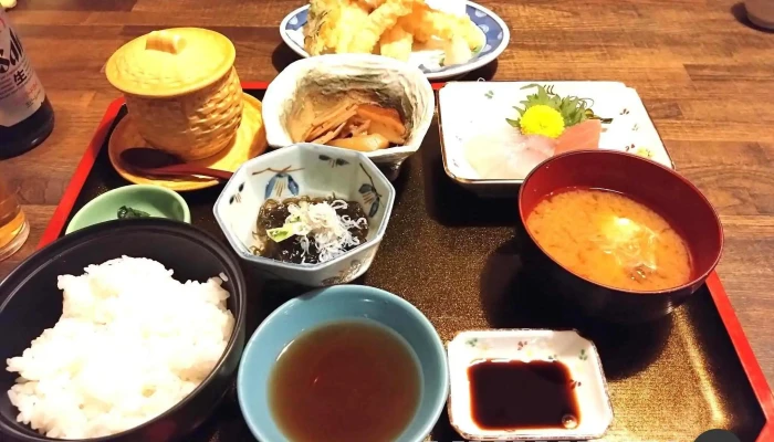 味波 成岩店 -  スープ - 半田市