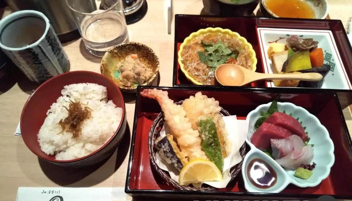 和洋創作 圓山 -  料理飲み物 - 柏原市