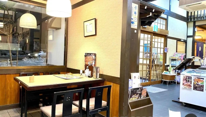 和食麺処サガミ 小松店 -  雰囲気 - 小松市