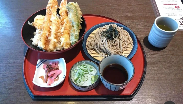 和食麺処サガミ 東村山店 -  天ぷら - 東村山市