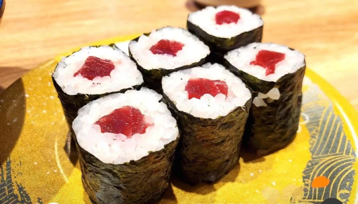 回転鮨 魚太郎 半田店 -  寿司 - 半田市