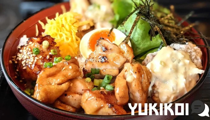 地鶏や ウィング高輪店 -  丼物 - 港区