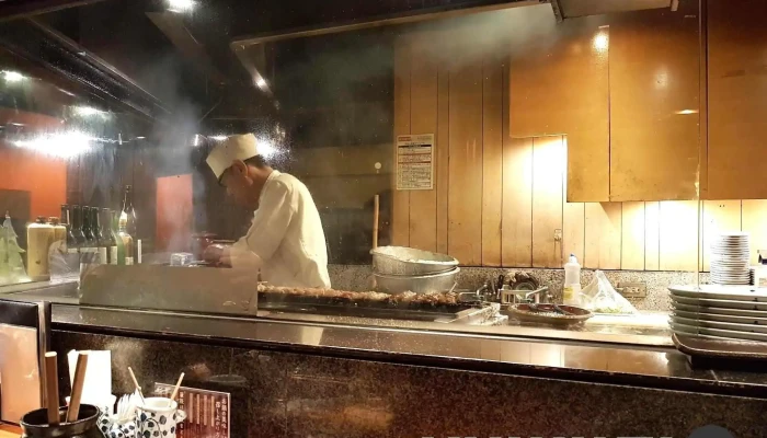 地鶏や ウィング高輪店 -  雰囲気 - 港区