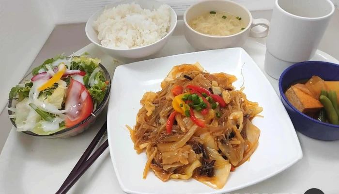 埼玉県庁第二職員食堂 -  麺 - さいたま市