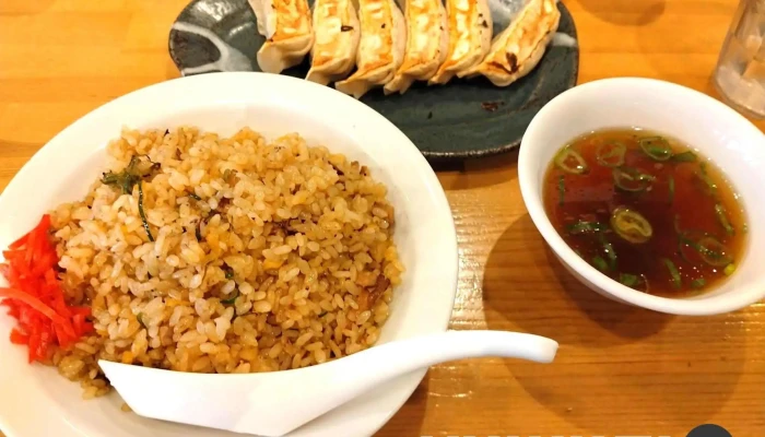 塩尻餃子食堂 -  焼き飯 - 塩尻市