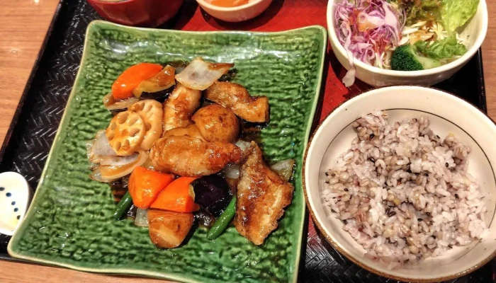 大戸屋ごはん処 エイスクエア草津店 -  エリア - 草津市
