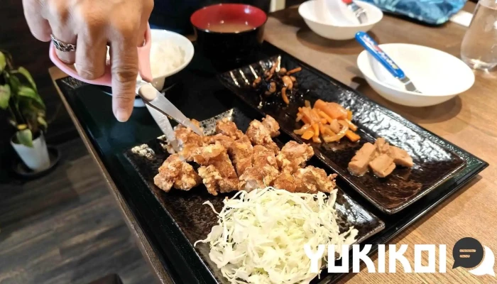奈良屋食堂 -  料理飲み物 - 柏原市
