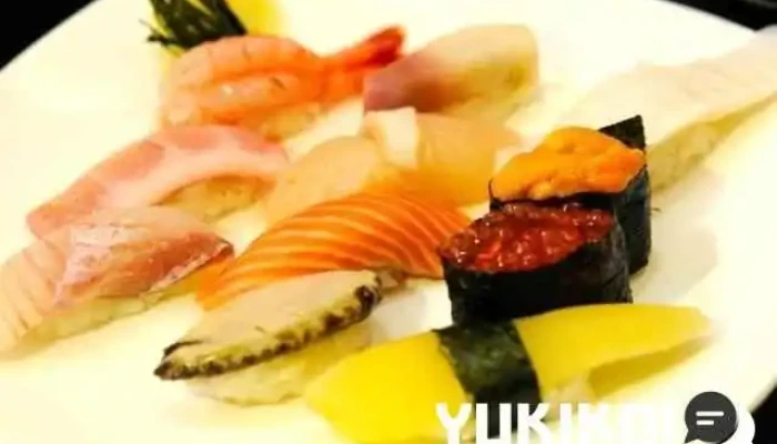 季節料理と蝦夷前鮨丸喜 寿司 - 留萌市